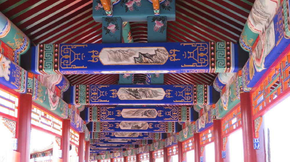 歷史風(fēng)華再現(xiàn)，醇酸專用汽車漆守護(hù)文化遺產(chǎn)