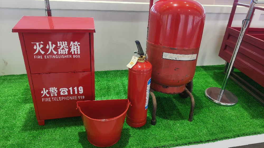 守護安全防線，晨虹醇酸專用汽車漆為公安消防設備添彩
